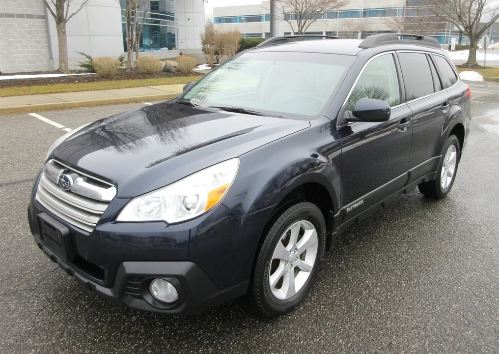 2013 Subaru Outback 4th Gen - Image 9 of 21