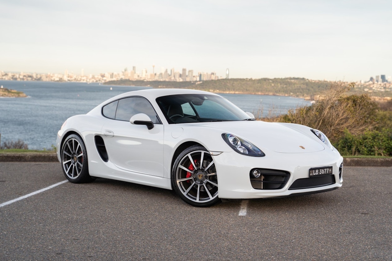 2013 PORSCHE (981) CAYMAN S - MANUAL