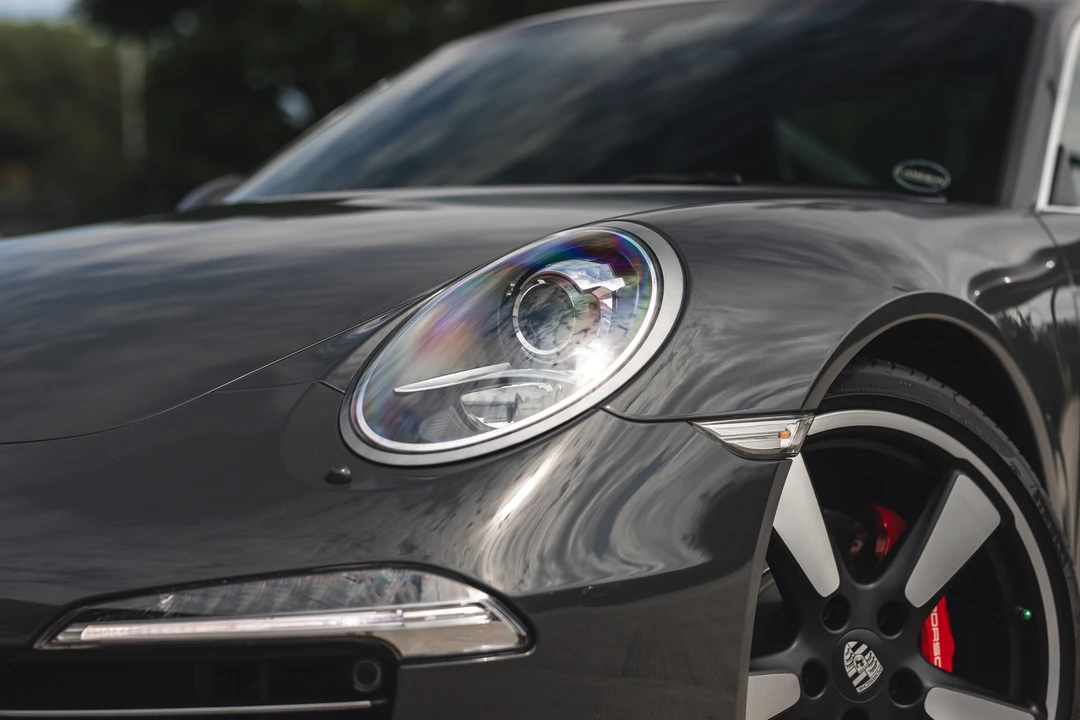 2013 Porsche 991 Carrera - Image 17 of 31
