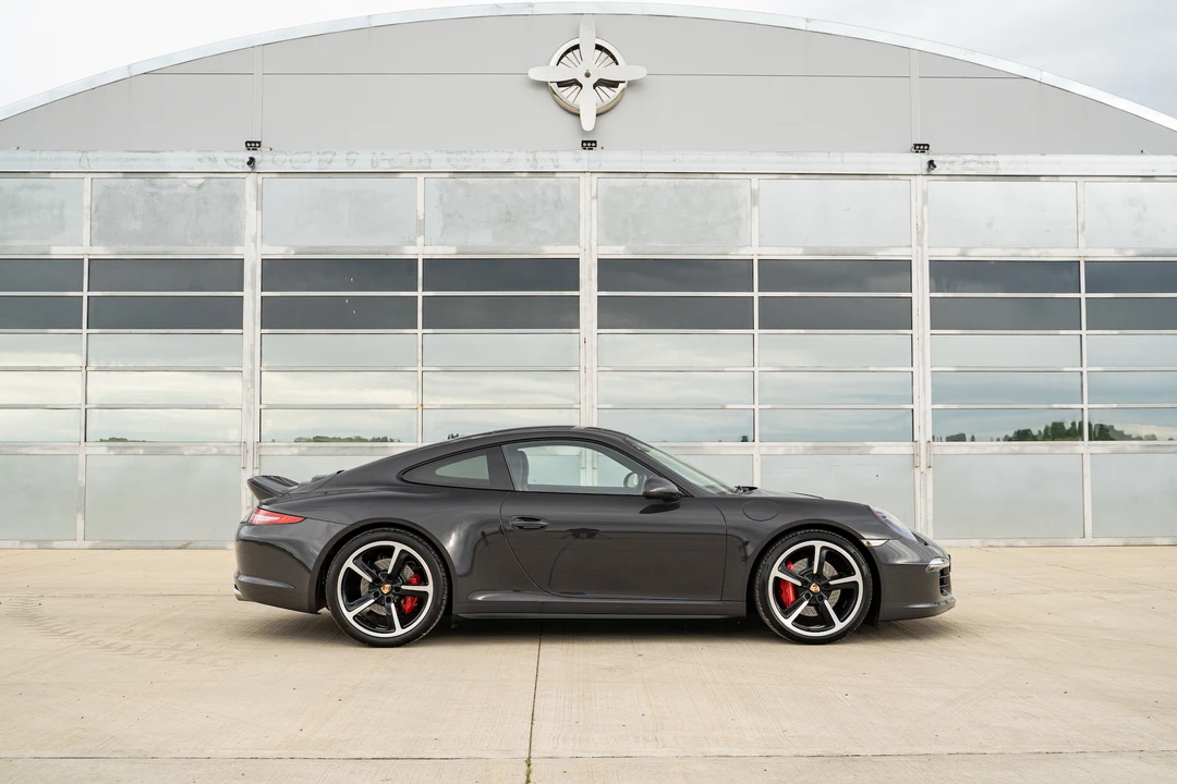 2013 Porsche 991 Carrera 4S - Image 4 of 31
