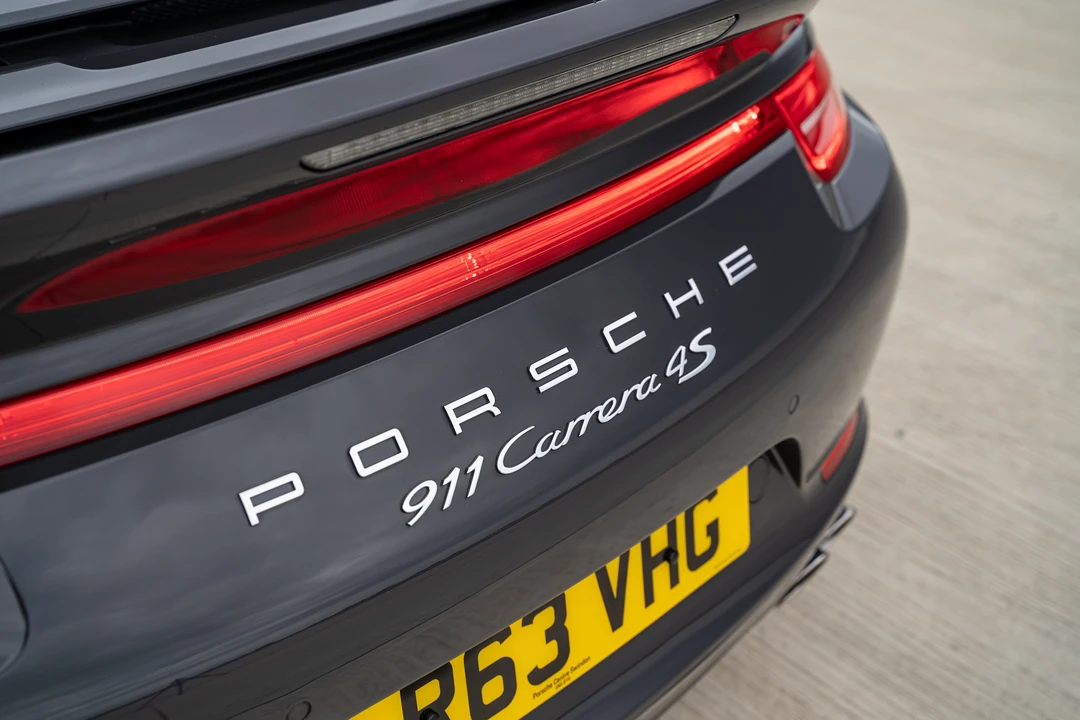 2013 Porsche 991 Carrera 4S - Image 26 of 31