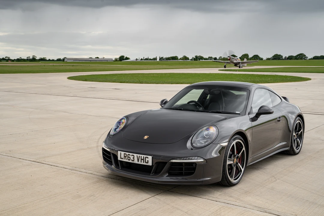 2013 Porsche 991 Carrera 4S - Image 11 of 31