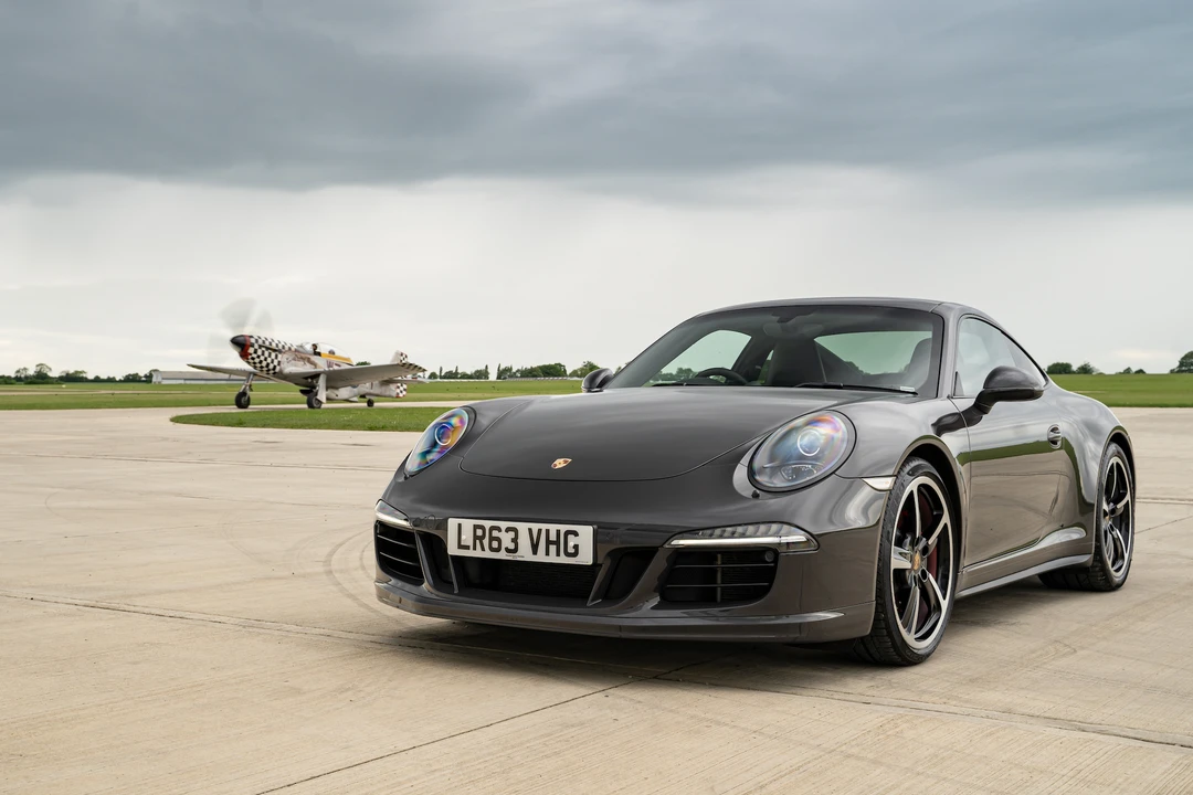 2013 Porsche 991 Carrera 4S - Image 12 of 31
