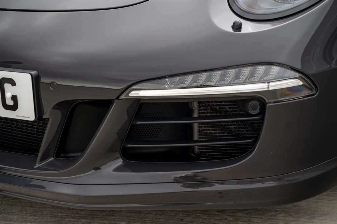 2013 Porsche 991 Carrera 4S - Image 18 of 31