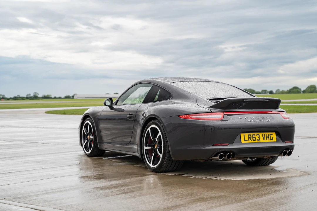 2013 Porsche 991 Carrera 4S - Image 7 of 31