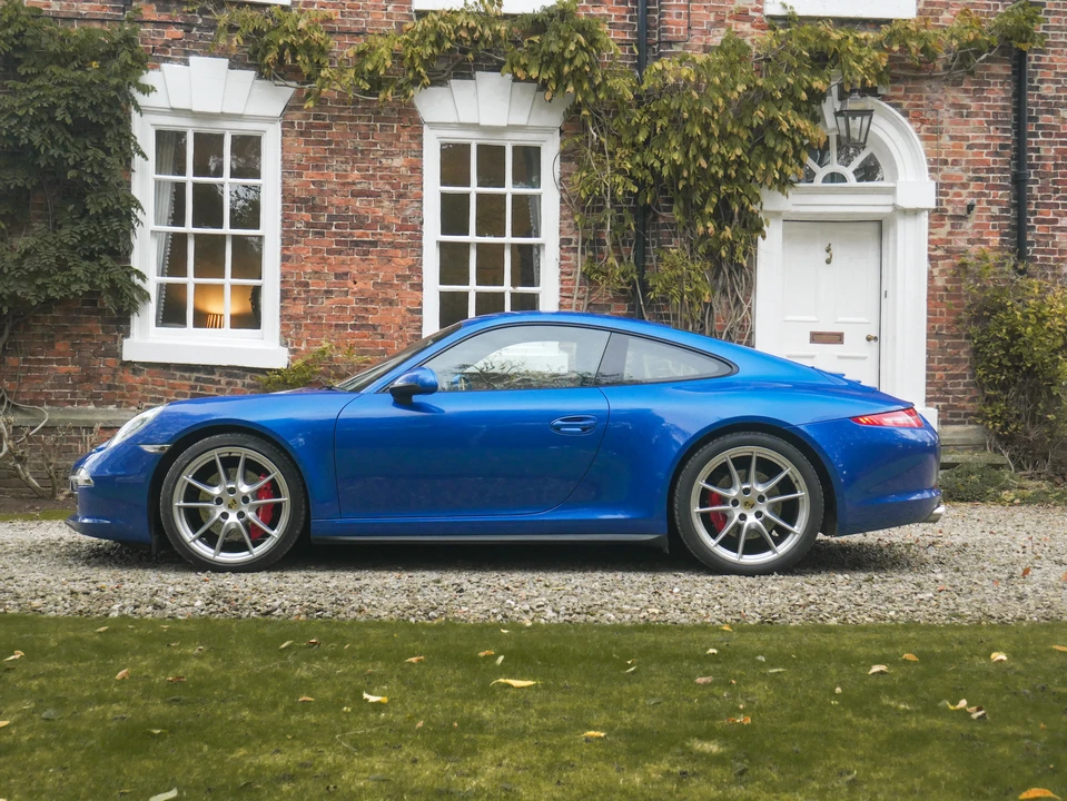 2013 Porsche 991 Carrera 4S - Image 9 of 31