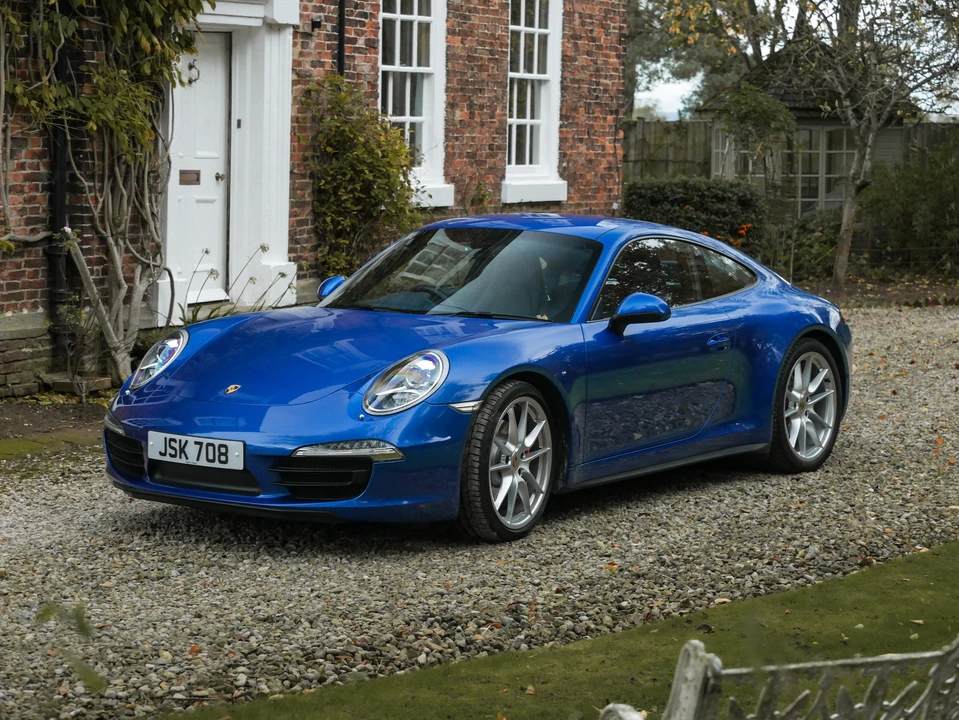 2013 Porsche 991 Carrera 4S - Image 10 of 31