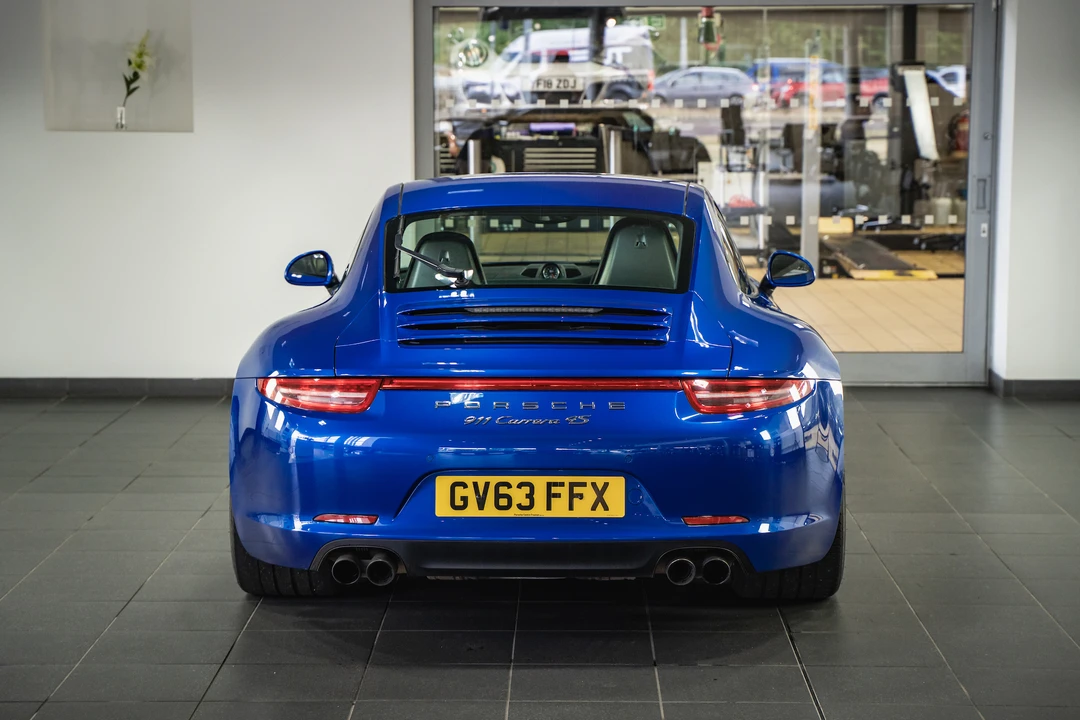 2013 Porsche 991 Carrera 4S - Image 16 of 31