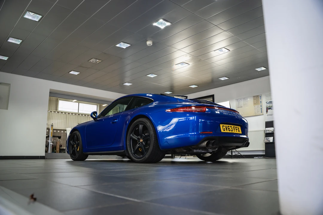 2013 Porsche 991 Carrera 4S - Image 9 of 31