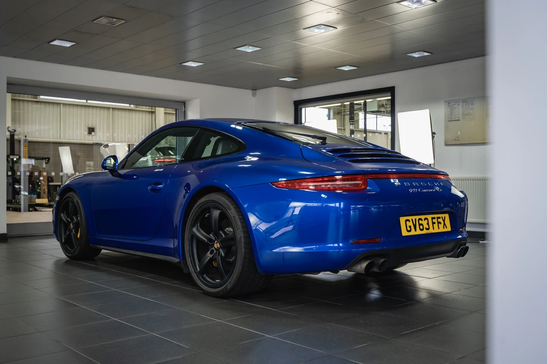 2013 Porsche 991 Carrera 4S - Image 17 of 31