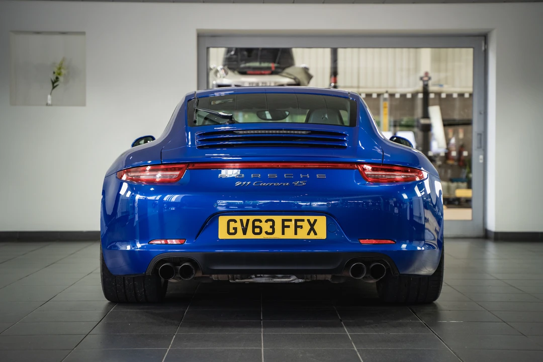 2013 Porsche 991 Carrera 4S - Image 8 of 31