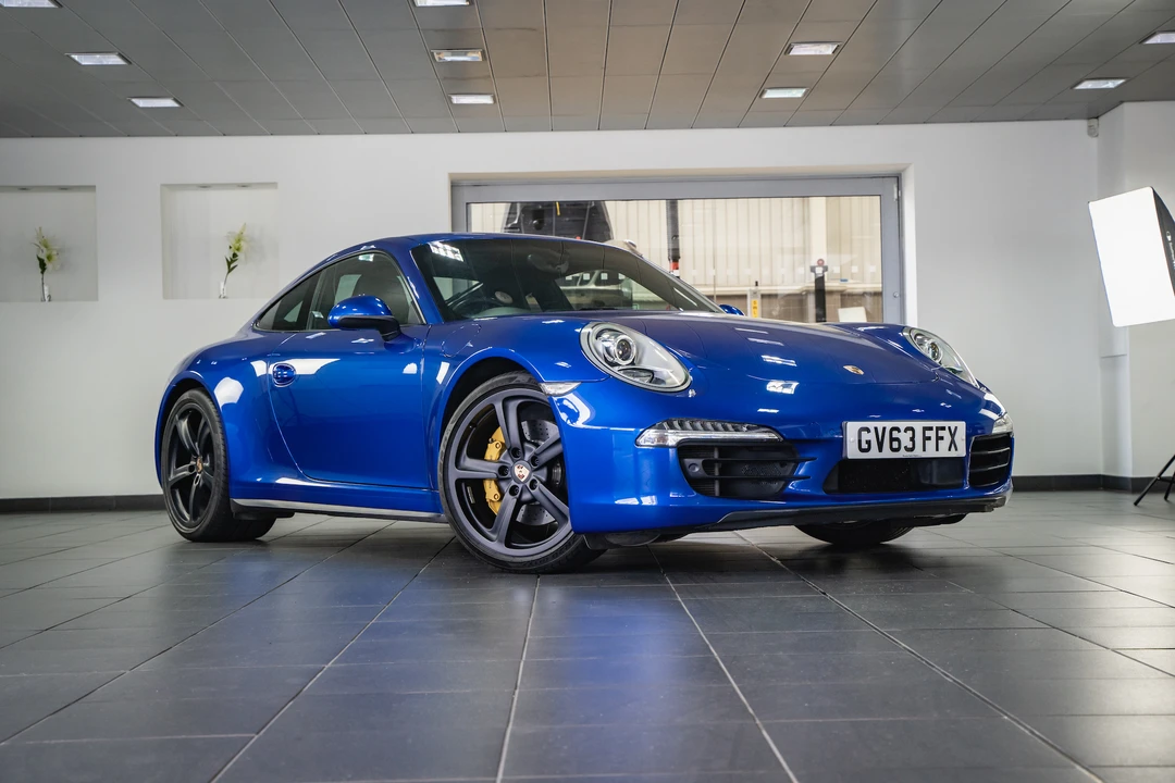 2013 Porsche 991 Carrera 4S - Image 13 of 31