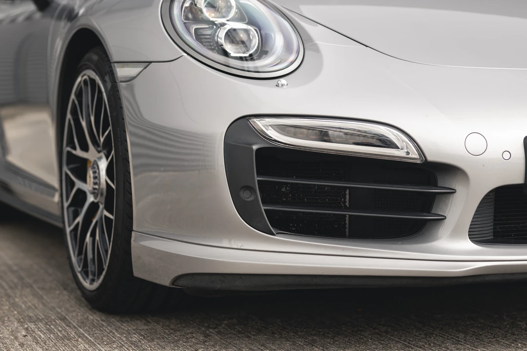2013 Porsche 991 Turbo - Image 21 of 31