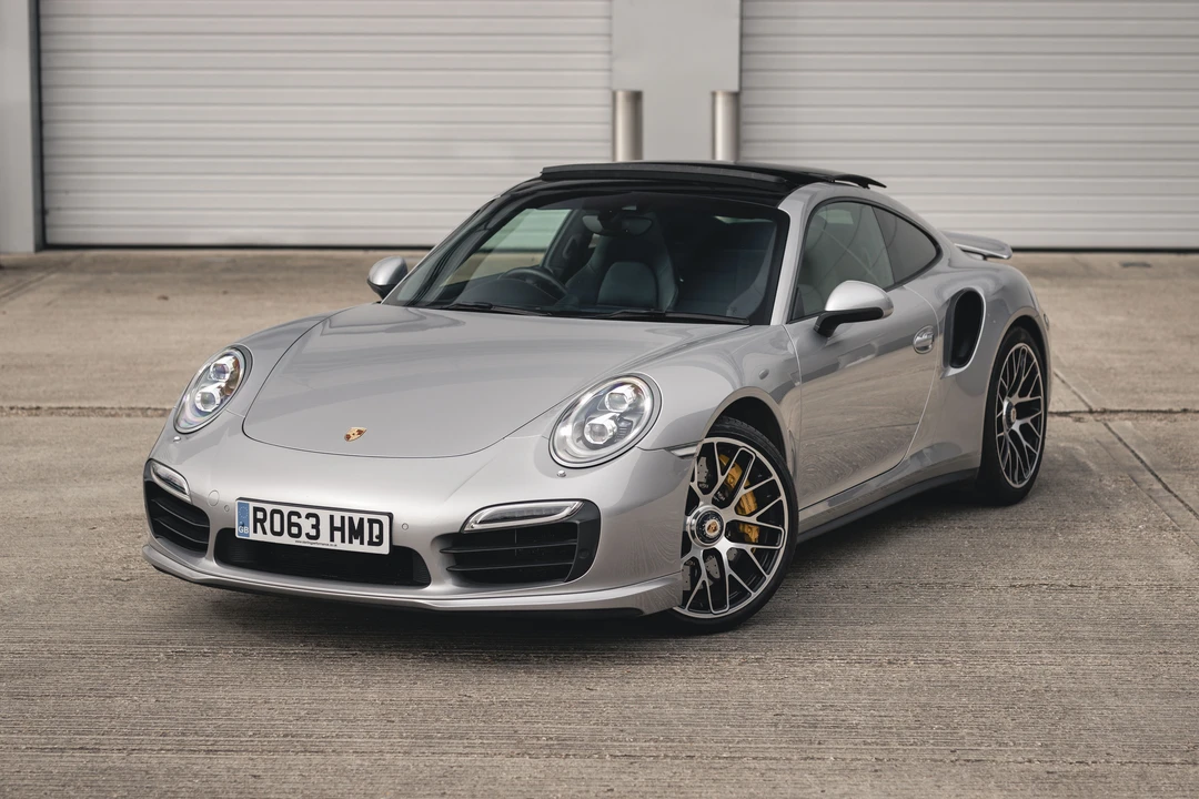 2013 Porsche 991 Turbo - Image 15 of 31