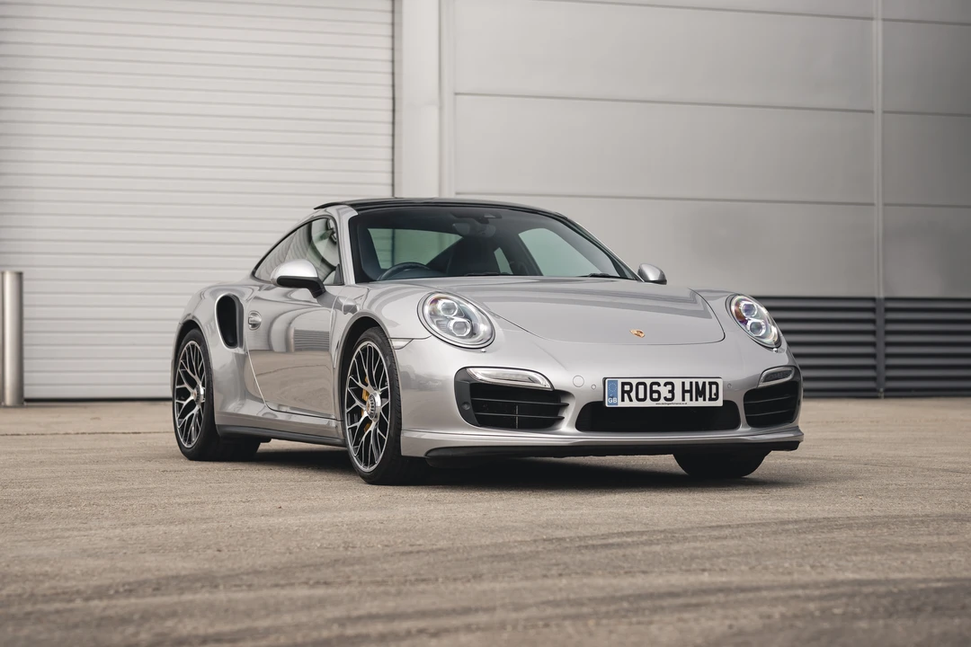 2013 Porsche 991 Turbo - Image 4 of 31