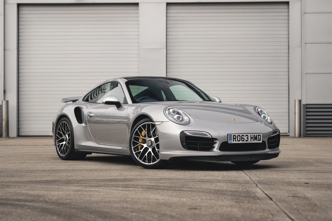2013 Porsche 991 Turbo - Image 12 of 31