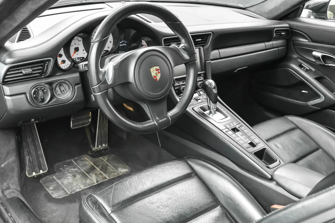 2013 Porsche 991 Carrera - Image 10 of 21