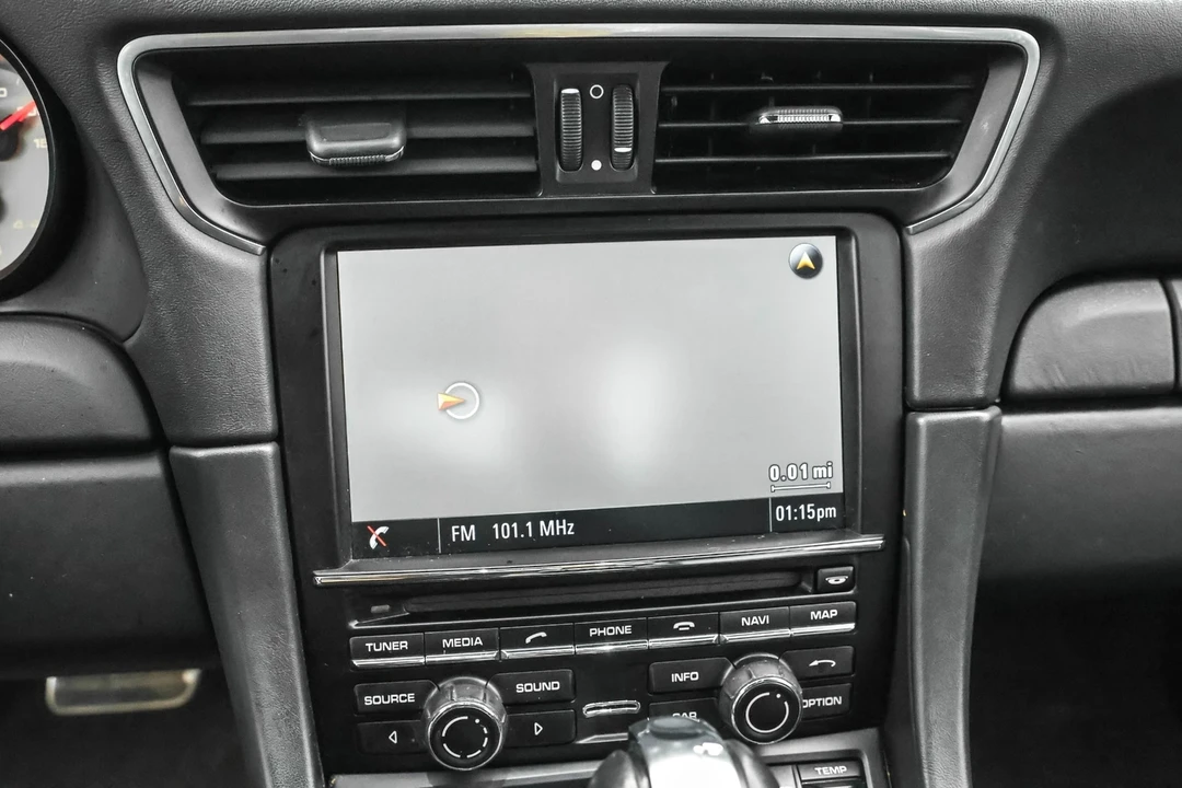 2013 Porsche 991 Carrera - Image 16 of 21