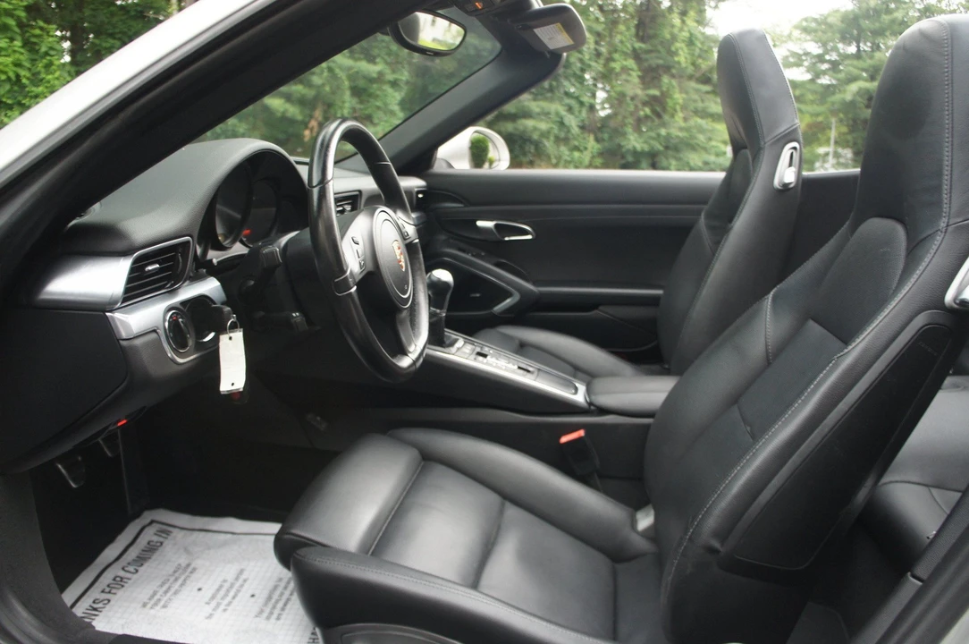 2013 Porsche 991 Carrera S - Image 19 of 28