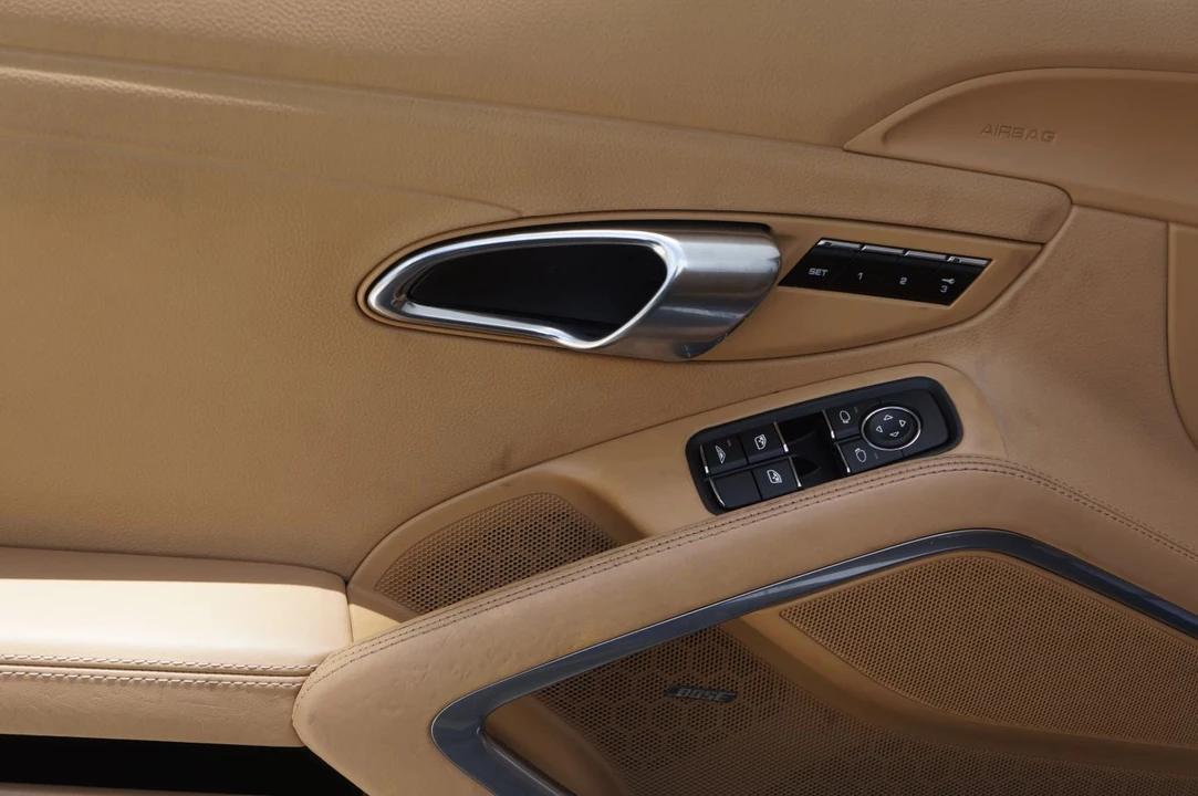 2013 Porsche 991 Carrera - Image 20 of 31