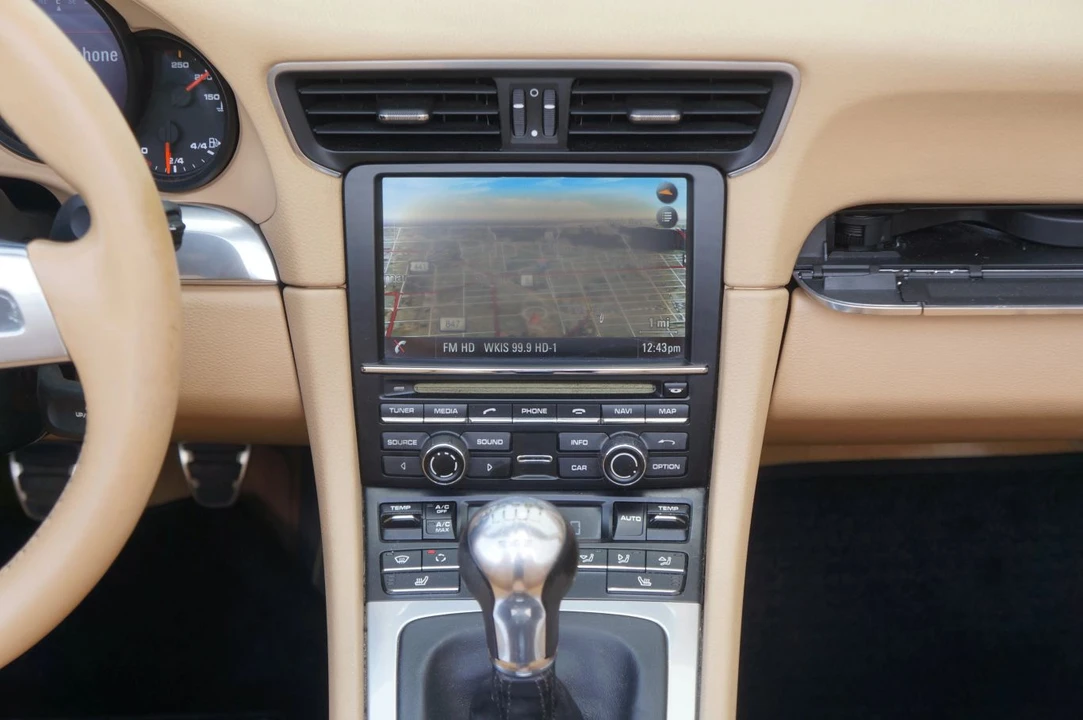 2013 Porsche 991 Carrera - Image 29 of 31