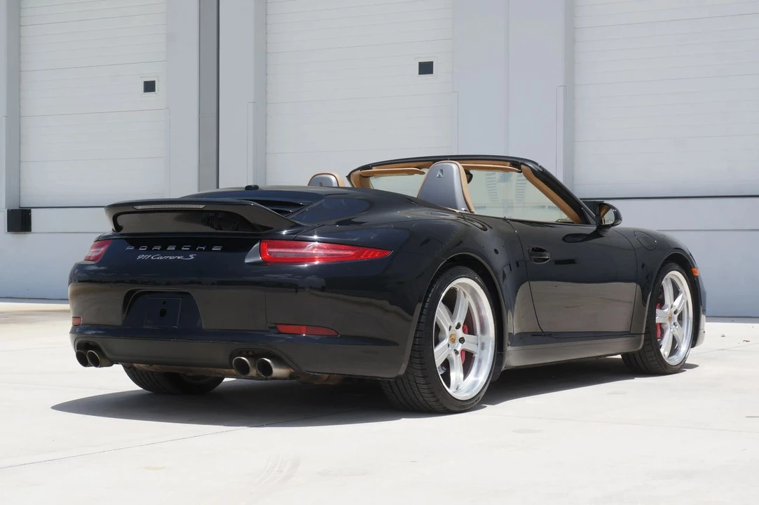 2013 Porsche 991 Carrera - Image 11 of 31