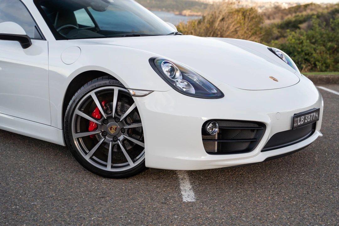 2013 Porsche 981 Cayman S - Image 13 of 31