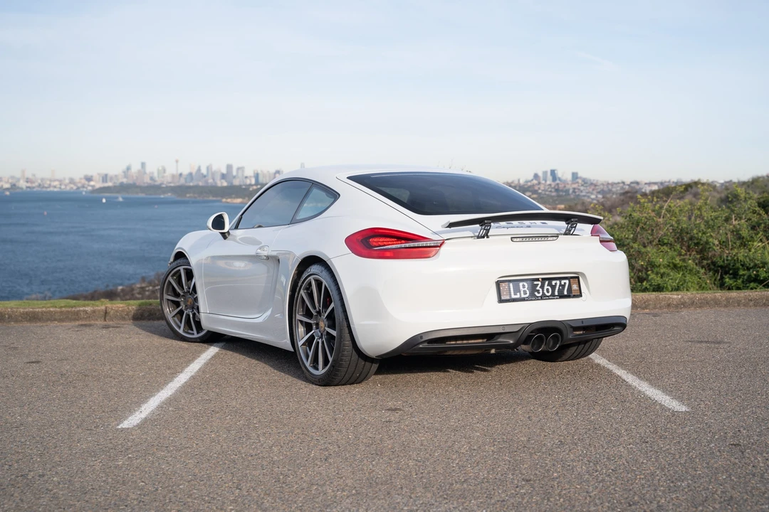 2013 Porsche 981 Cayman S - Image 7 of 31