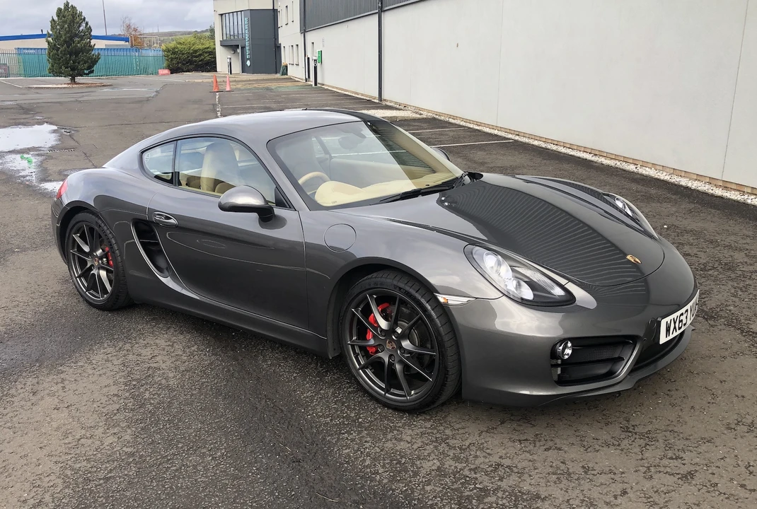 2013 Porsche 981 Cayman S - Image 2 of 31