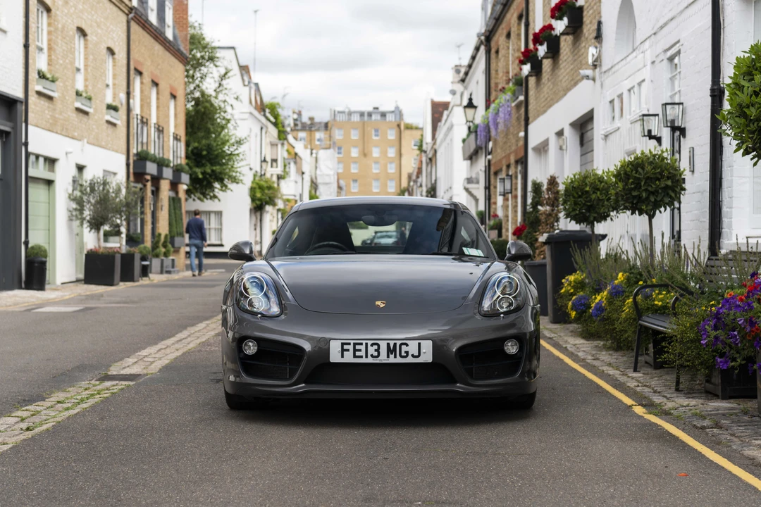 2013 Porsche 981 Cayman S - Image 3 of 31