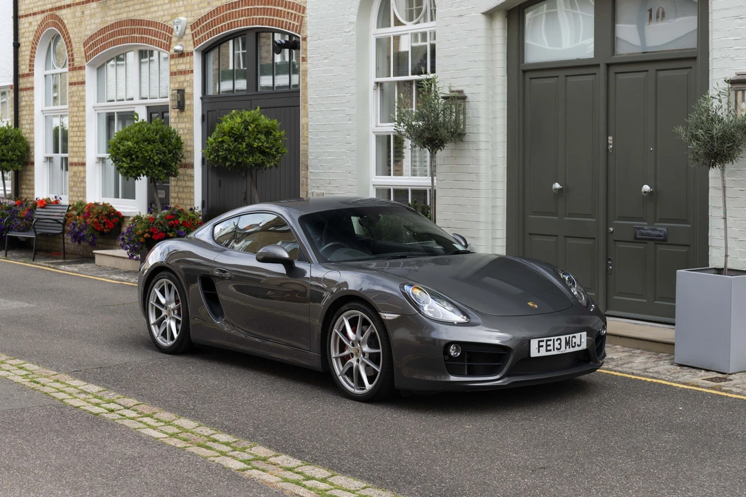 2013 Porsche 981 Cayman S - Image 12 of 31