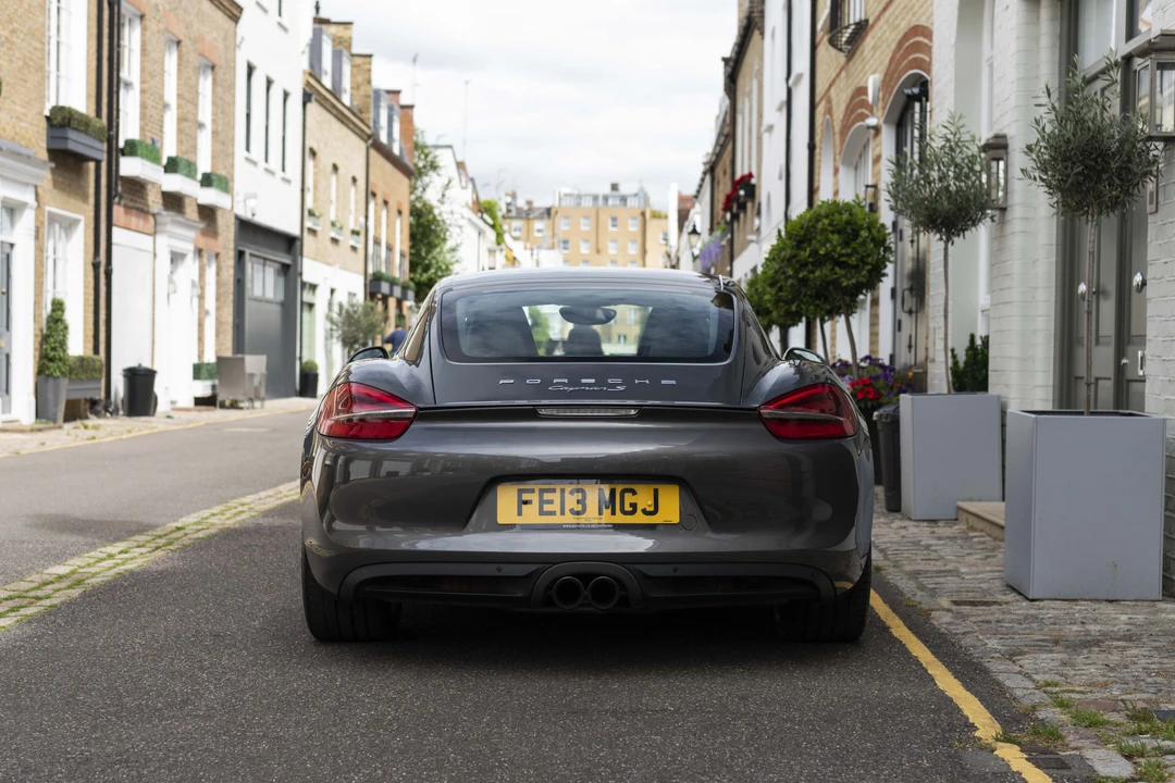 2013 Porsche 981 Cayman S - Image 7 of 31
