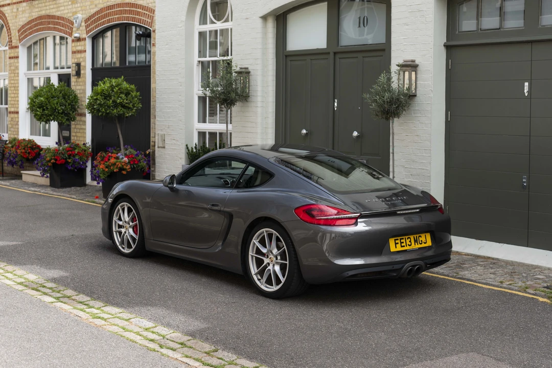 2013 Porsche 981 Cayman S - Image 15 of 31