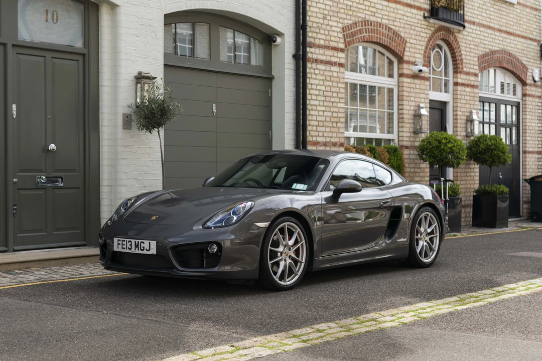 2013 Porsche 981 Cayman S - Image 16 of 31