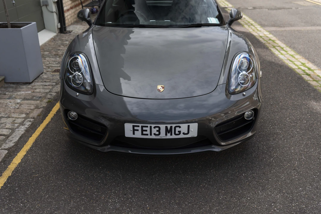 2013 Porsche 981 Cayman S - Image 17 of 31