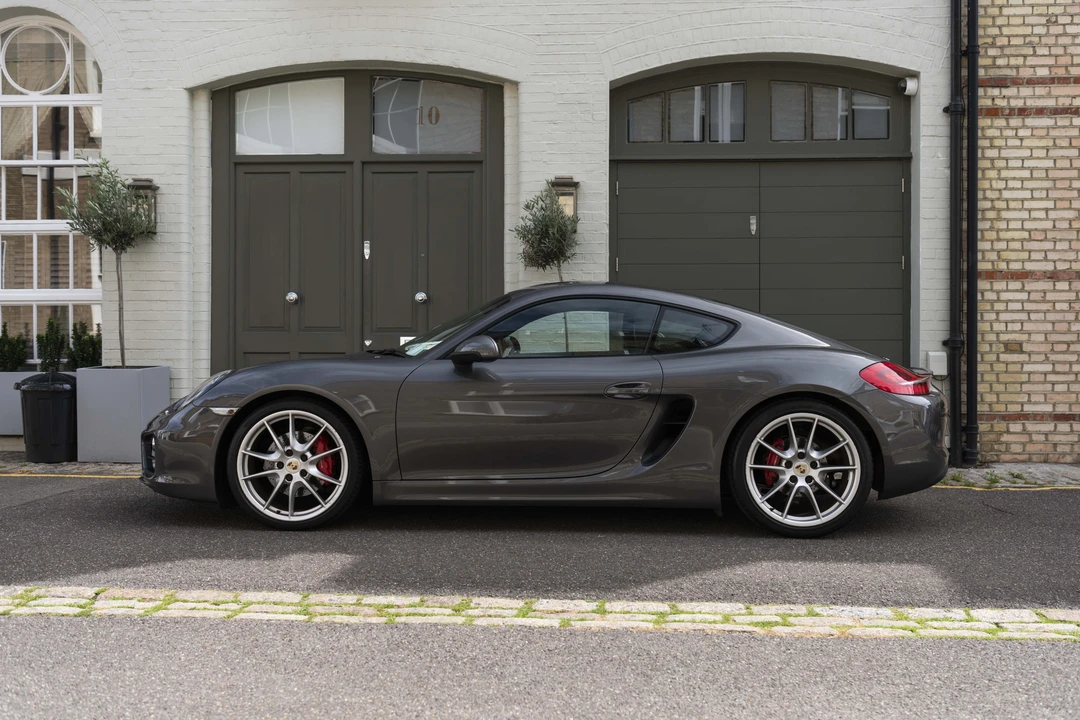 2013 Porsche 981 Cayman S - Image 9 of 31