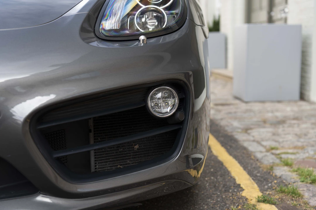 2013 Porsche 981 Cayman S - Image 22 of 31