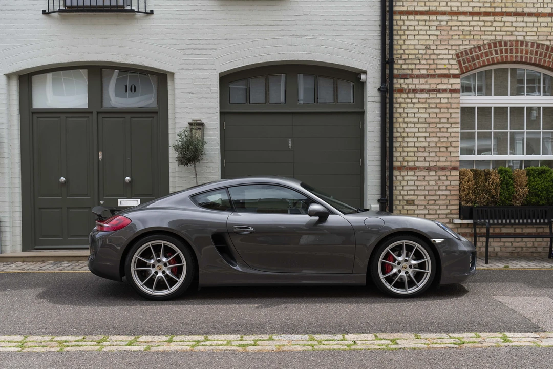 2013 Porsche 981 Cayman S - Image 5 of 31