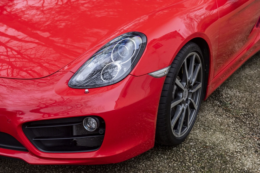 2013 Porsche 981 Cayman S - Image 19 of 31