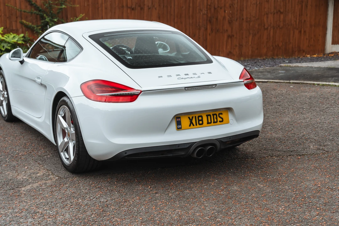 2013 Porsche 981 Cayman S - Image 27 of 31