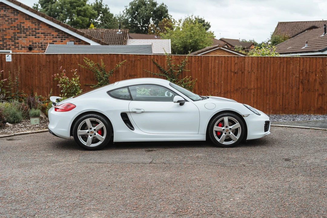 2013 Porsche 981 Cayman S - Image 9 of 31
