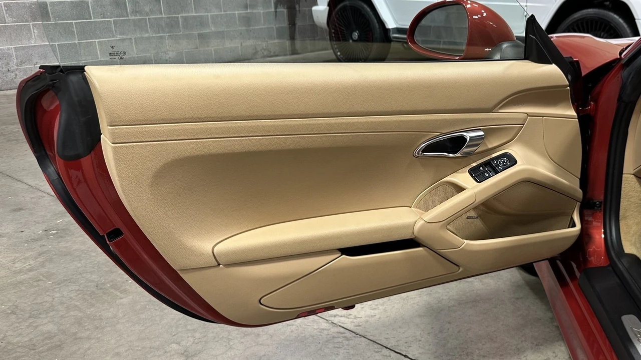 2013 Porsche 981 Boxster - Image 14 of 21