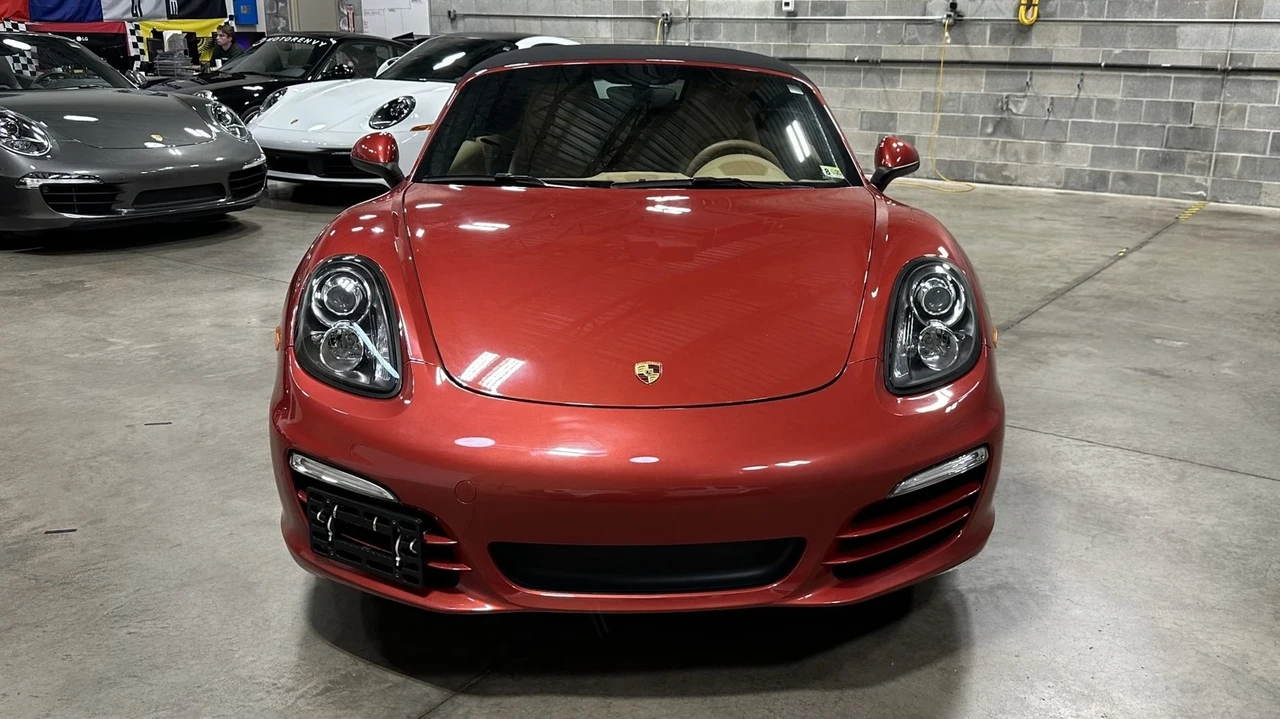 2013 Porsche 981 Boxster - Image 9 of 21