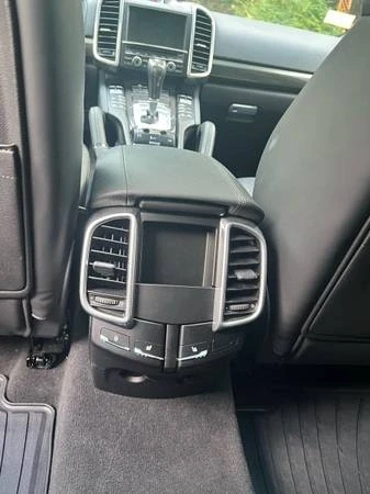 2013 Porsche 958 Cayenne GTS - Image 16 of 21