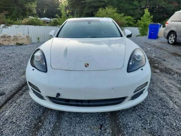 2013 Porsche 970 Panamera - Image 2 of 9