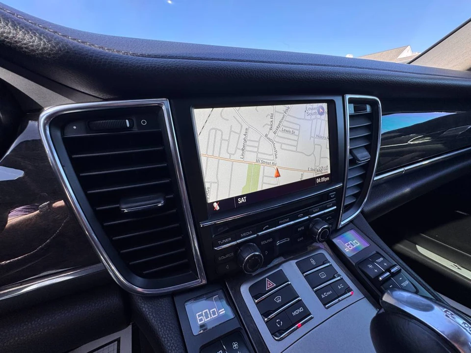 2013 Porsche 970 Panamera S - Image 22 of 24