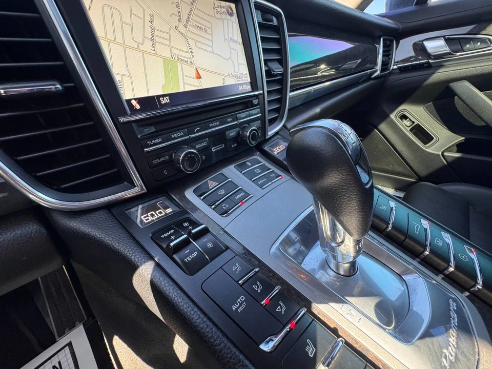 2013 Porsche 970 Panamera S - Image 23 of 24