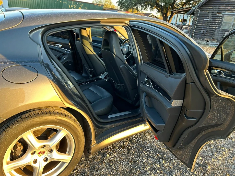 2013 Porsche Panamera - Image 20 of 31