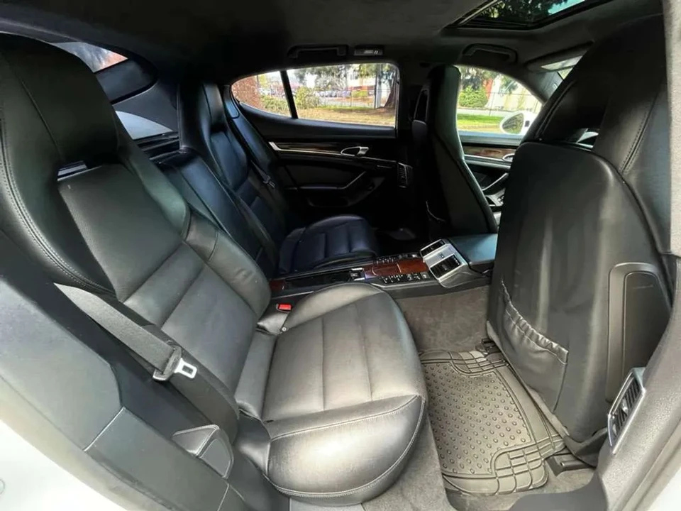 2013 Porsche 970 Panamera - Image 22 of 31