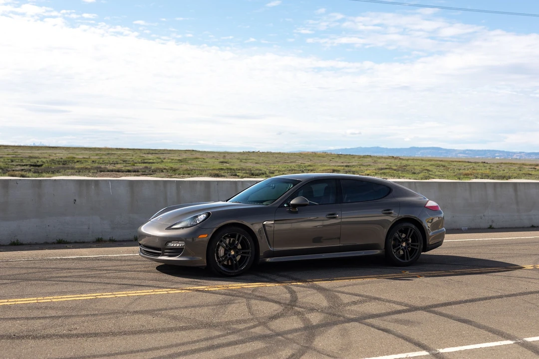 2013 Porsche 970 Panamera S - Image 2 of 31